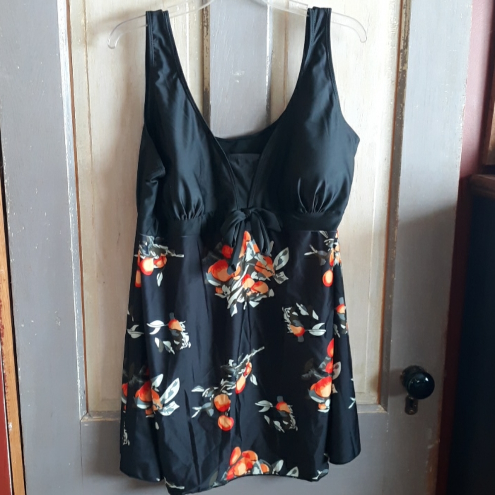 Danify Swim Suit 2 Piece with Shorts Oranges